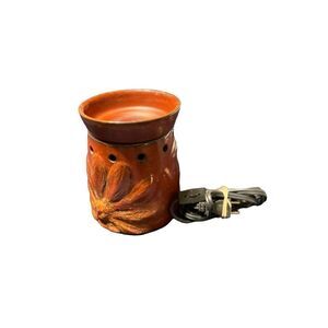 Scentsy Full Size Boho Chic Plug in Wax Warmer Scented  Light Rust Color